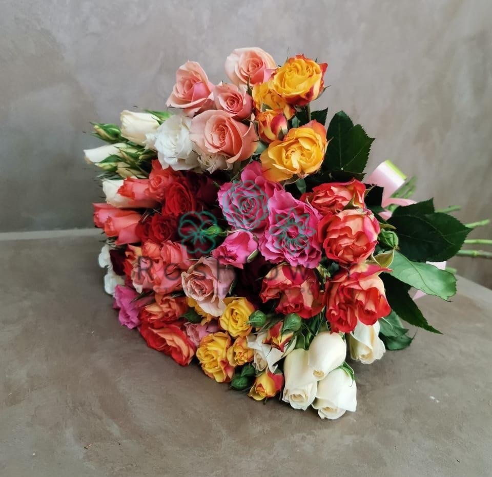 Букет цветов из: Розы в Лысые Горы