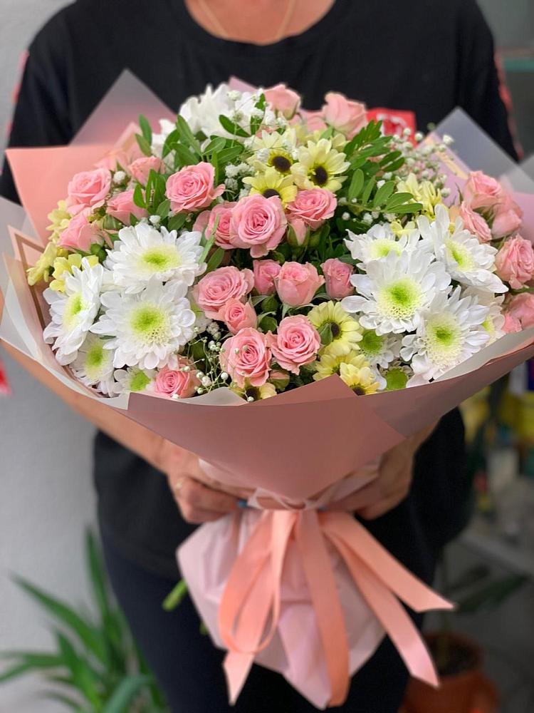 Букет цветов из: Розы и Хризантемы в Лысые Горы