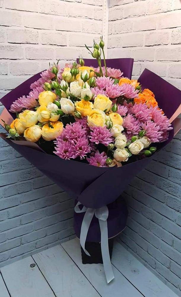 Букет цветов из: Хризантемы и Розы в Лысые Горы