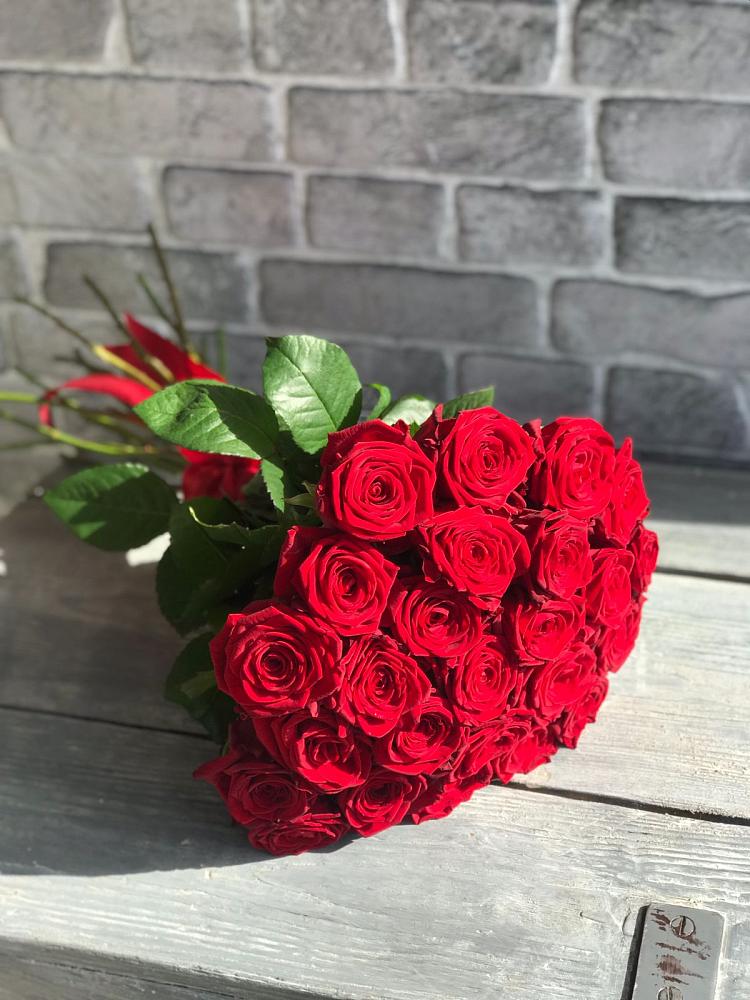 Букет Красные розы Фридом в Лысые Горы