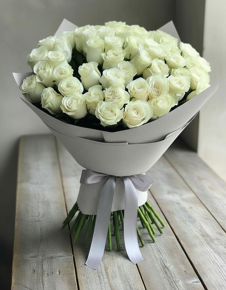 Букет 35 Белых роз в Лысые Горы