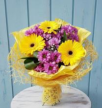 Букет цветов из:  Хризантемы и Герберы #REPLACE_PRED# Лысые Горы