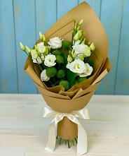 Букет цветов из:  Хризантемы и Лизиантусы #REPLACE_PRED# Лысые Горы