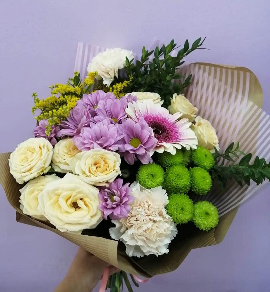 Букет цветов из: Хризантемы, Розы, Гвоздики и Герберы в Лысые Горы