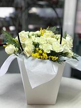 Цветочная композиция из Розы  в Лысые Горы
