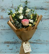 Букет цветов из:  Розы и Лизиантусы в Лысые Горы